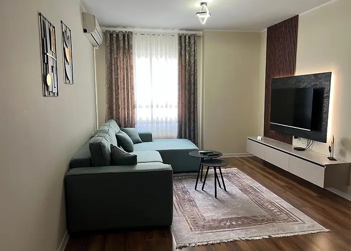 Glad Apartment